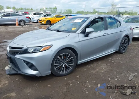 2018 Toyota Camry Se из США, поврежденный, VIN 4T1B11HK0JU559930